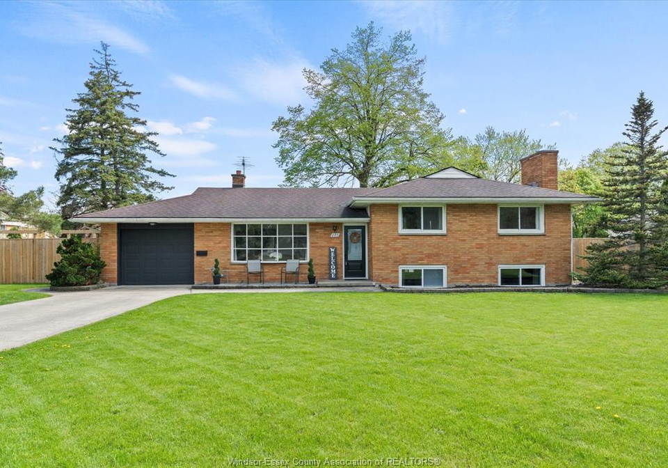 295-simcoe-street-amherstburg-ontario-26012088