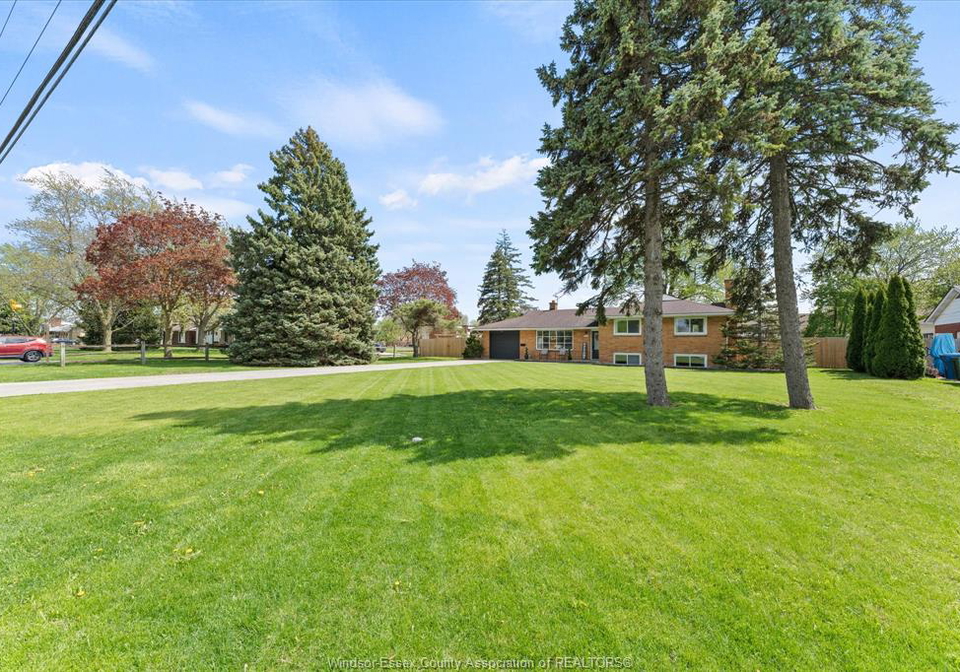 295-simcoe-street-amherstburg-ontario-26012088