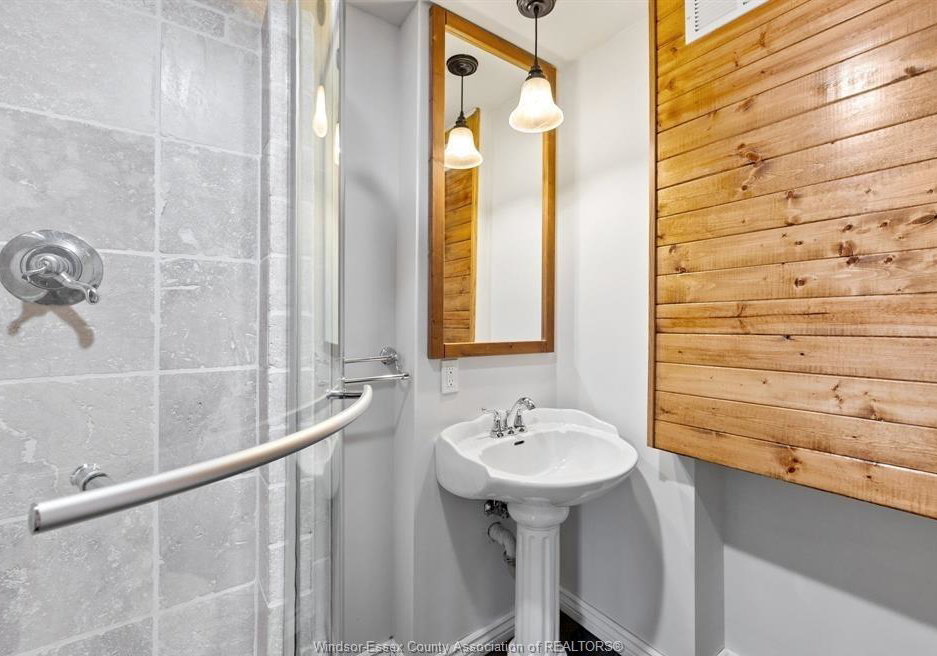 3418-deerbrook-drive-windsor-ontario-26012109