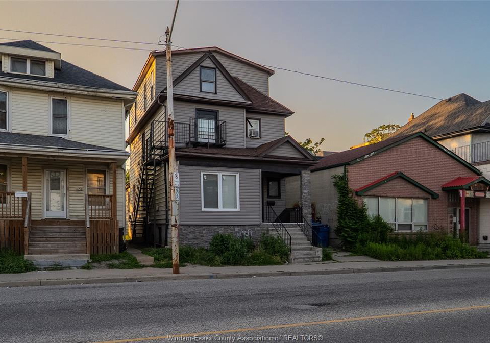 446-wyandotte-street-west-windsor-ontario-26012134