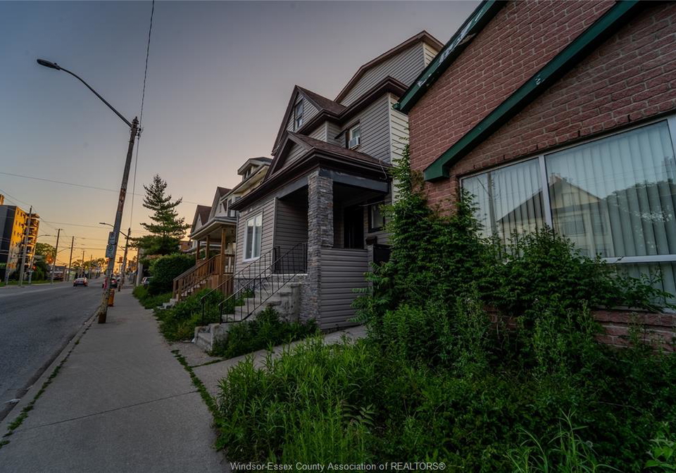 446-wyandotte-street-west-windsor-ontario-26012134