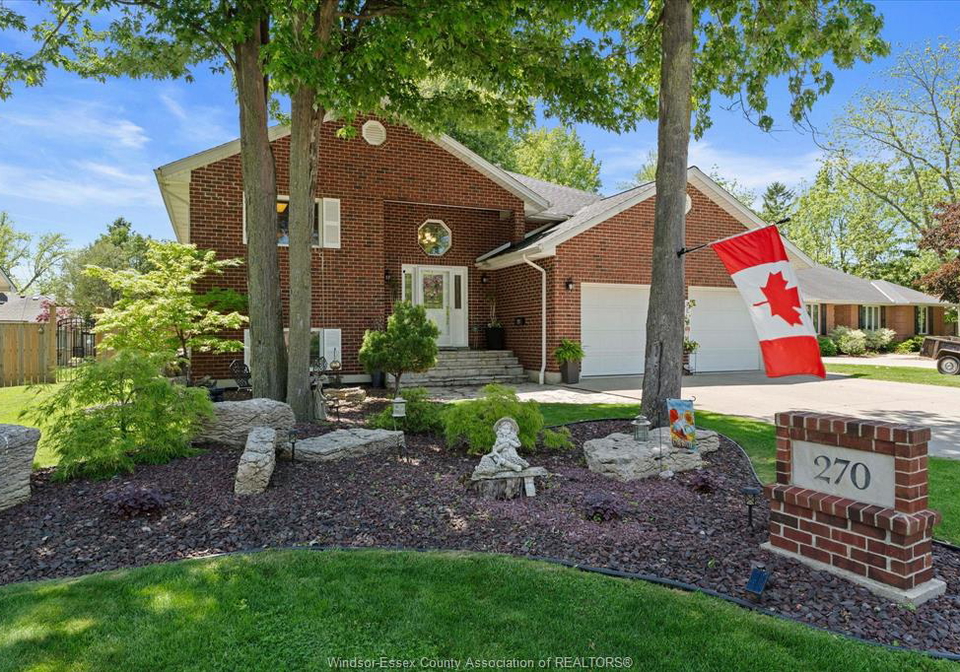270-irwin-avenue-essex-ontario-26012139
