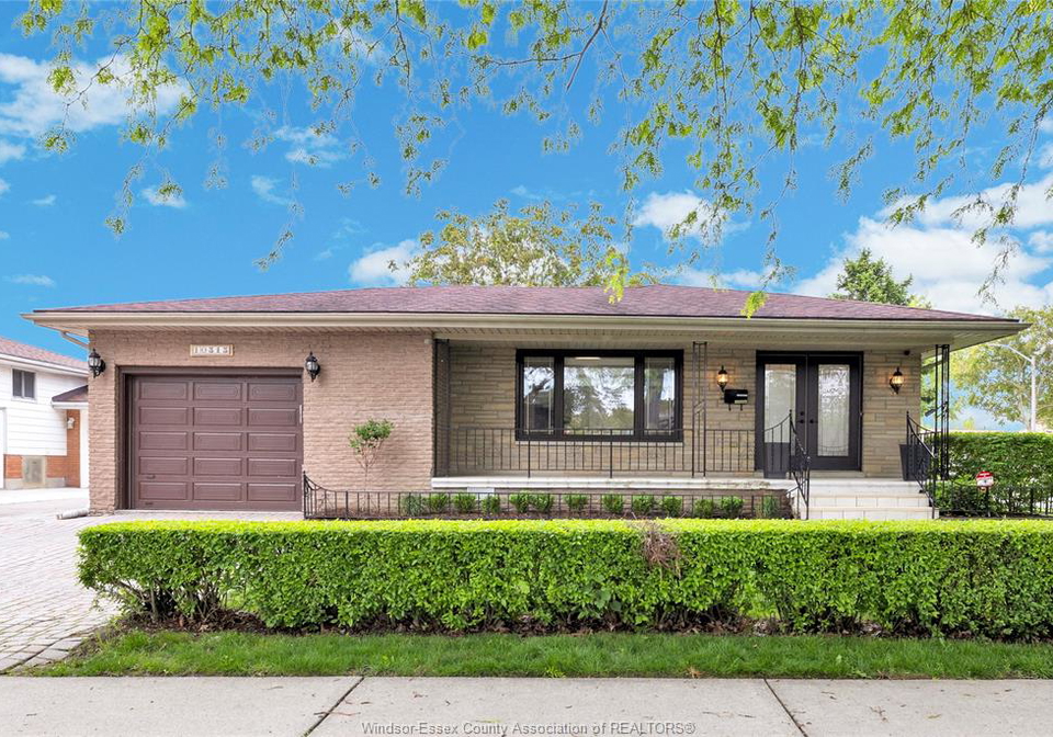 10515-mulberry-windsor-ontario-26012150