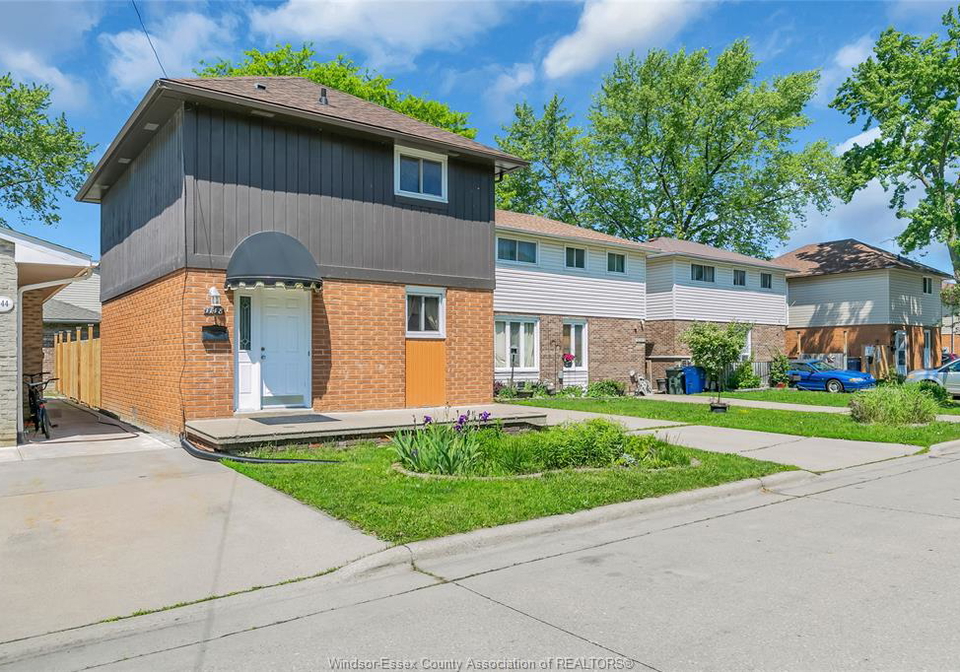1148-aire-place-windsor-ontario-26012154
