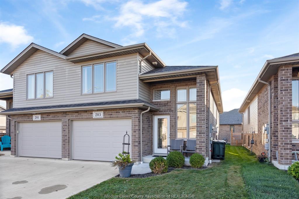 203-adams-avenue-amherstburg-ontario-26012155