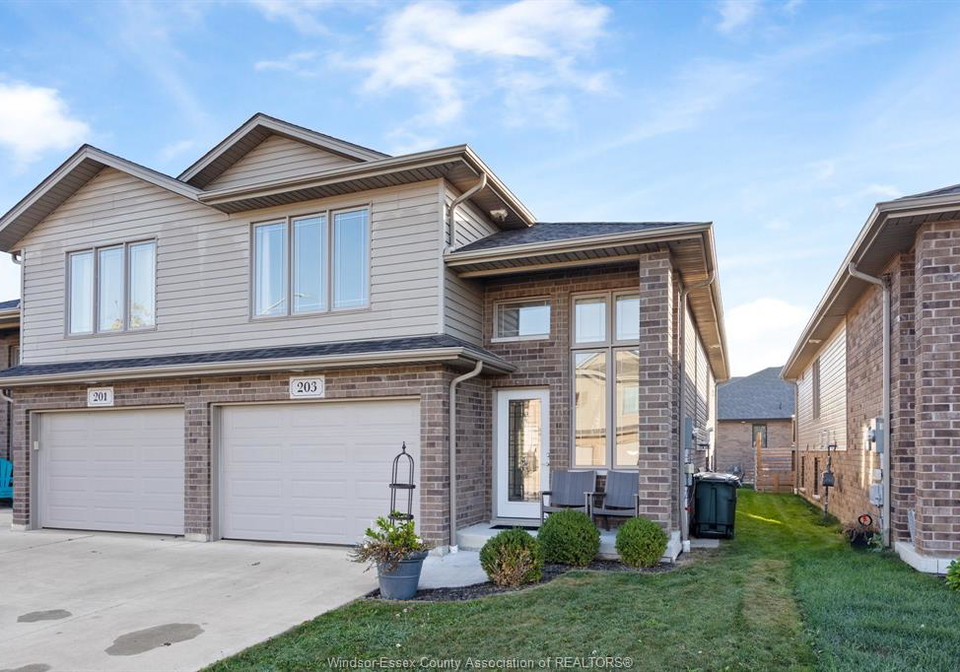 203-adams-avenue-amherstburg-ontario-26012155