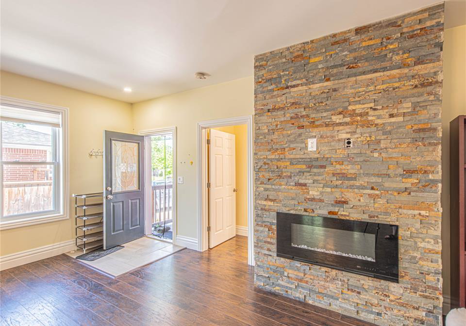 493-wellington-avenue-windsor-ontario-26012184