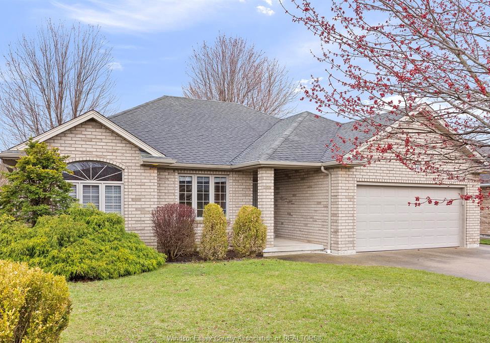 54-creekview-kingsville-ontario-26012188