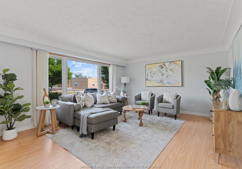 1655-partington-avenue-windsor-ontario-26012201