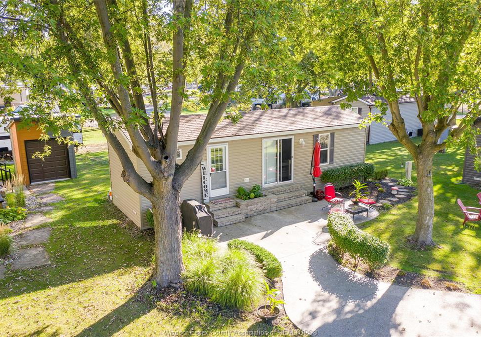 981-county-road-2-lakeshore-ontario-26012215