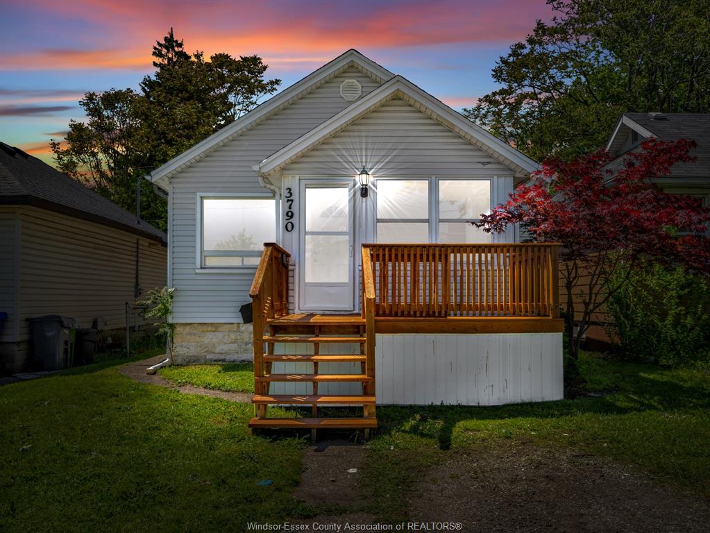 3790-glenfield-windsor-ontario-26012216
