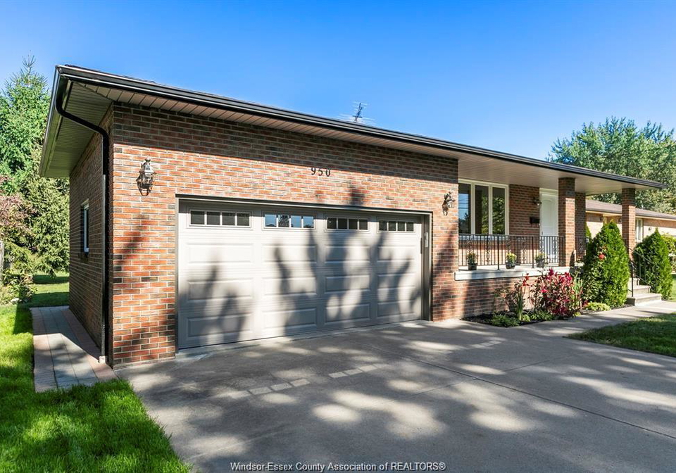 950-kennedy-west-windsor-ontario-26012235