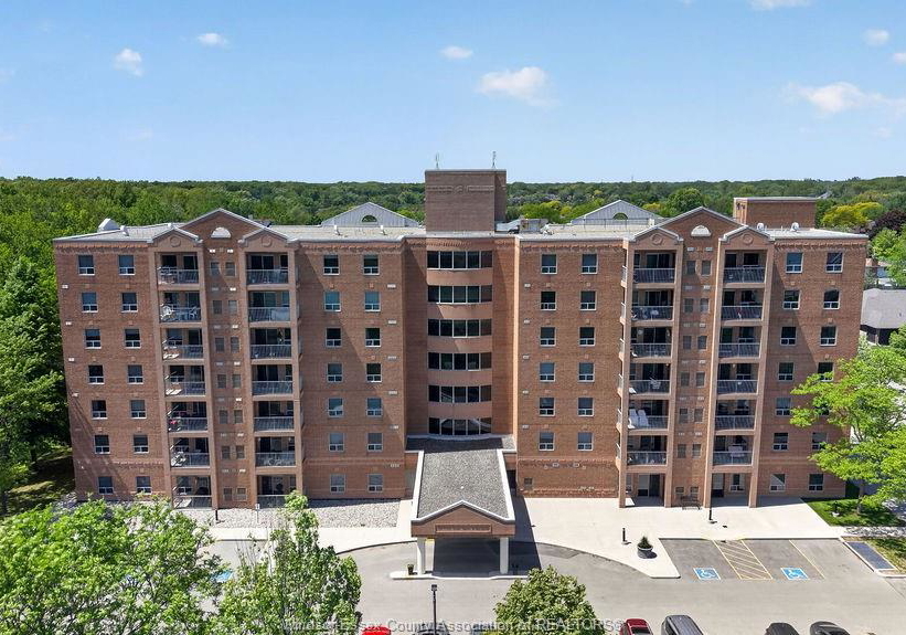 3915-southwinds-drive-windsor-ontario-26012290