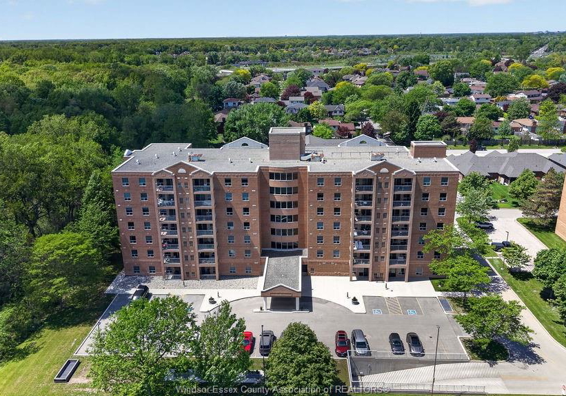 3915-southwinds-drive-windsor-ontario-26012290
