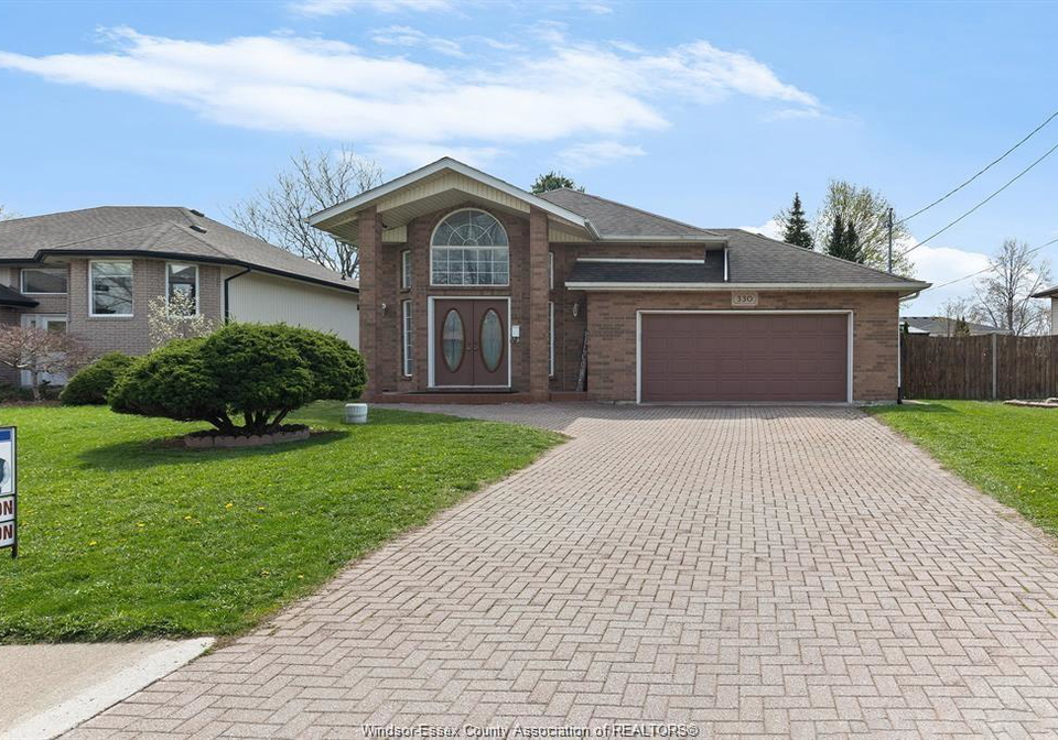 330-reaume-road-lasalle-ontario-26012324