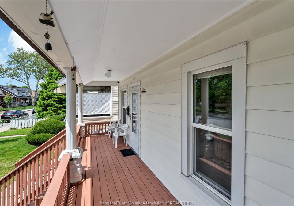 1166-pierre-avenue-windsor-ontario-26012334