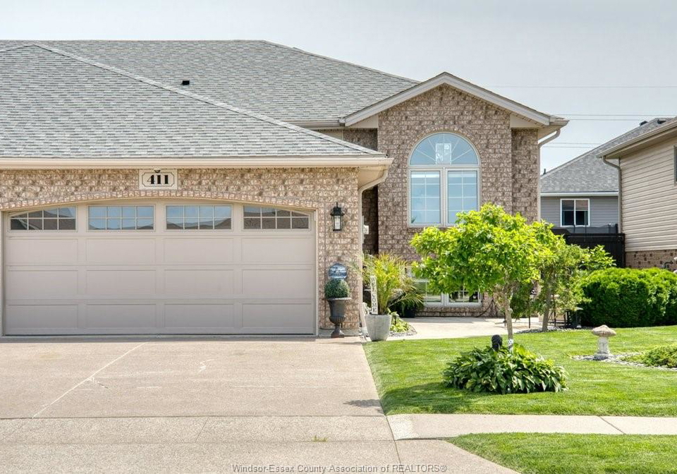 411-rosewood-drive-lakeshore-ontario-26012352
