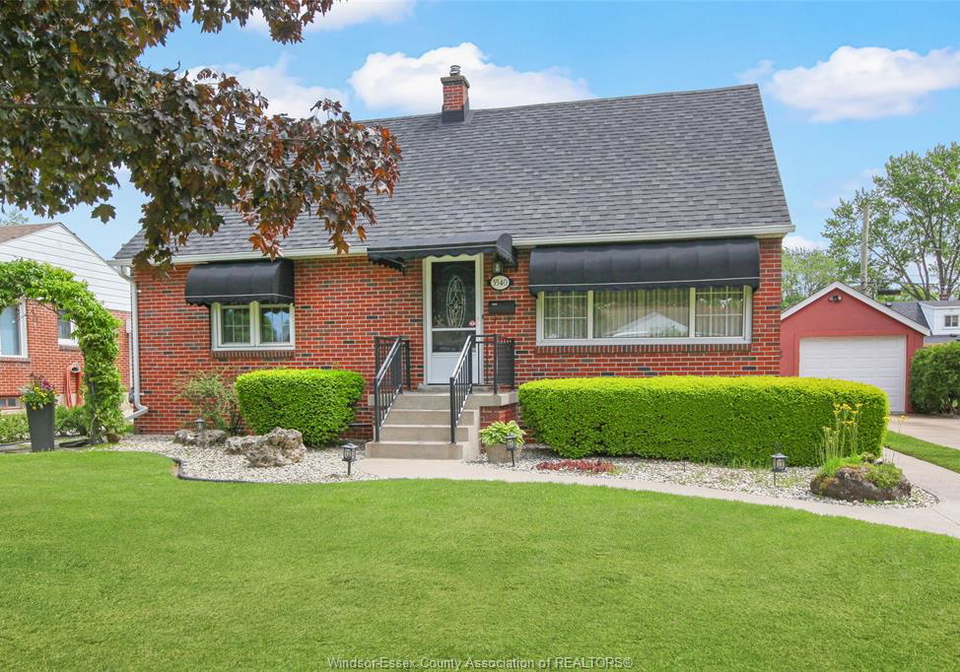 3540-morris-windsor-ontario-26012365
