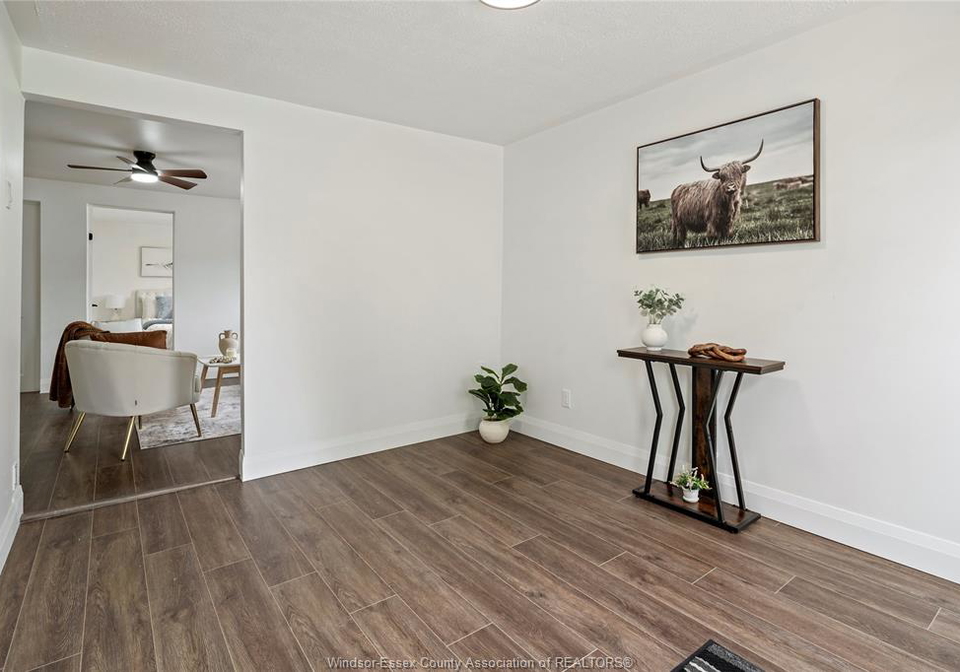 136-adelaide-street-south-chatham-ontario-26012366