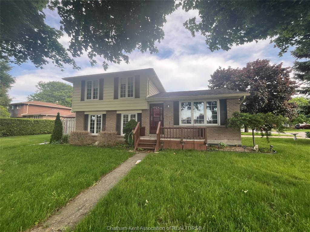 183-michener-road-chatham-ontario-26012407