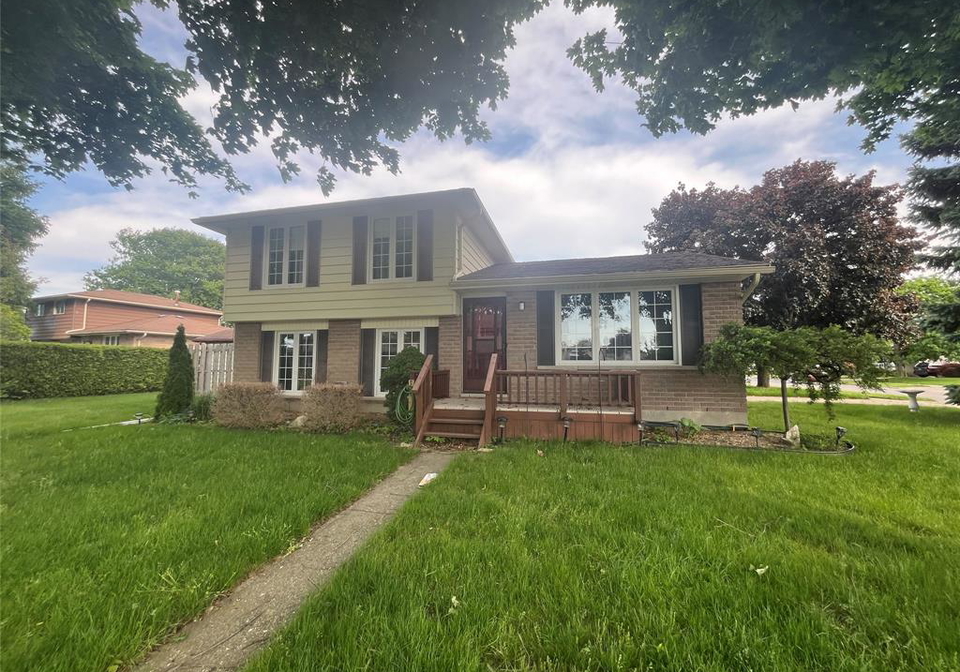 183-michener-road-chatham-ontario-26012407