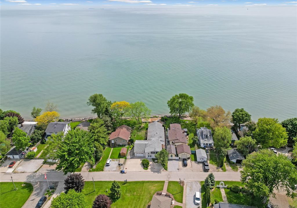 91-willow-beach-amherstburg-ontario-26012418