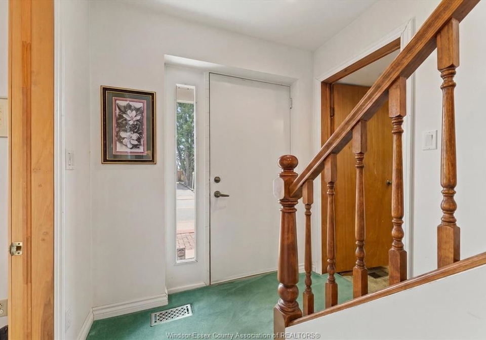 146-park-street-amherstburg-ontario-26012427