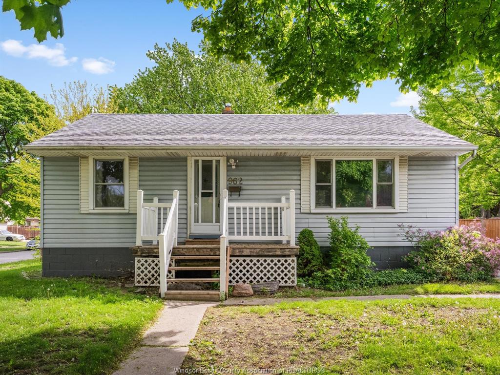 962-merritt-windsor-ontario-26012428