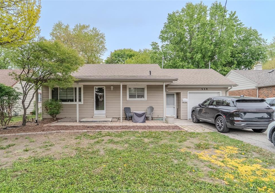 530-lesperance-road-tecumseh-ontario-26012446