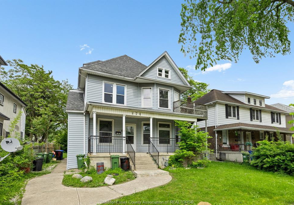 374-campbell-windsor-ontario-26012449