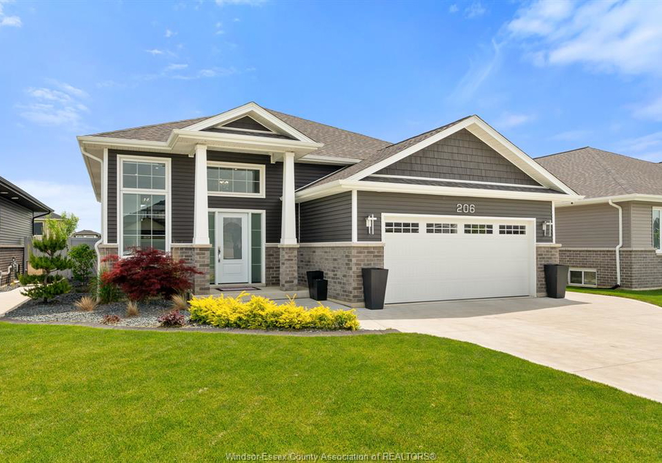 206-bartlett-road-amherstburg-ontario-26012458