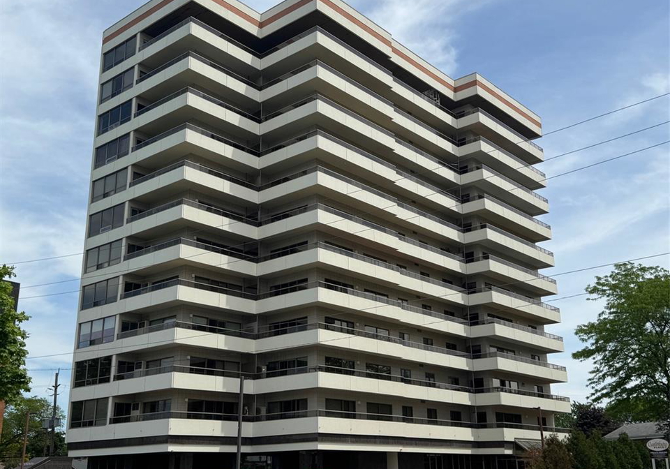 5151-riverside-drive-east-windsor-ontario-26012470
