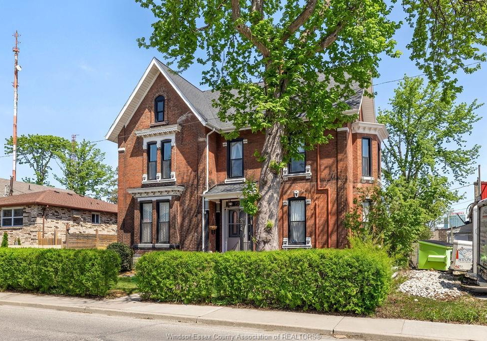 274-crawford-avenue-windsor-ontario-26012501