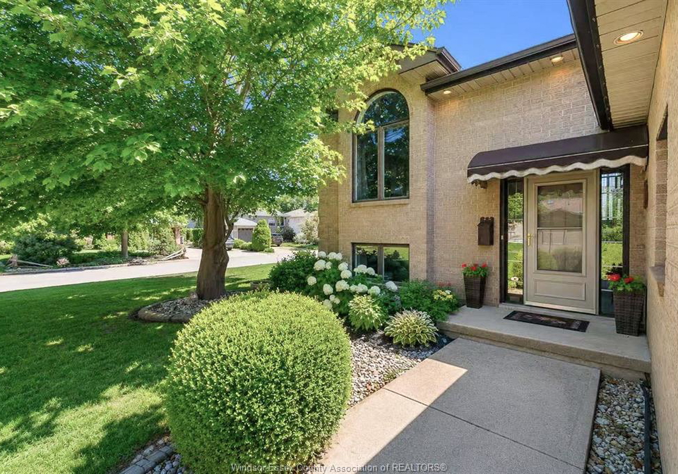 435-thorn-ridge-crescent-amherstburg-ontario-26012502