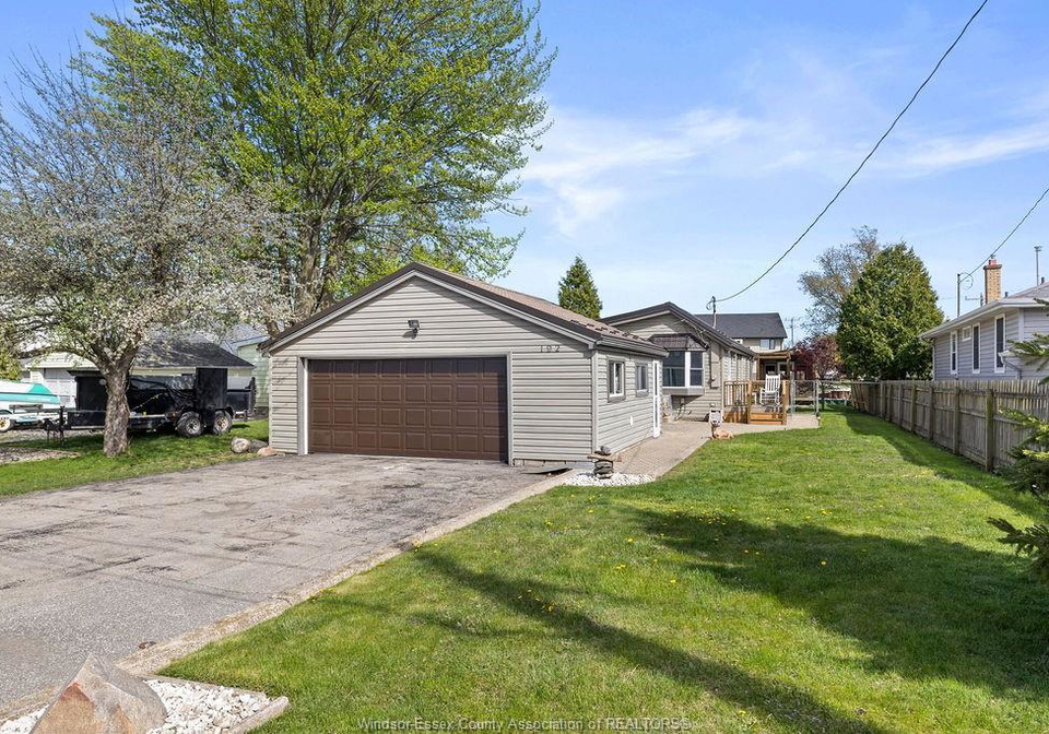 192-mill-lakeshore-ontario-26012523