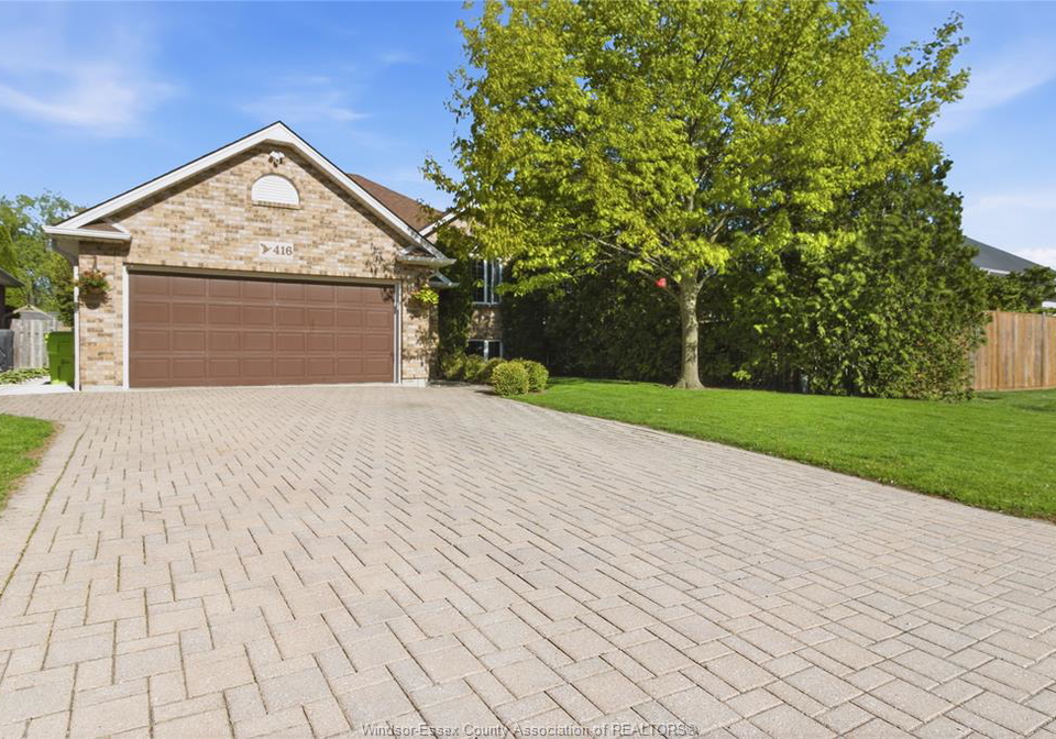 416-lillian-lane-lakeshore-ontario-26012524
