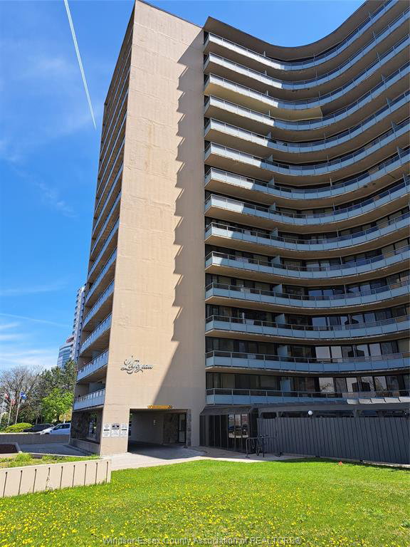 111-riverside-drive-east-windsor-ontario-26012534