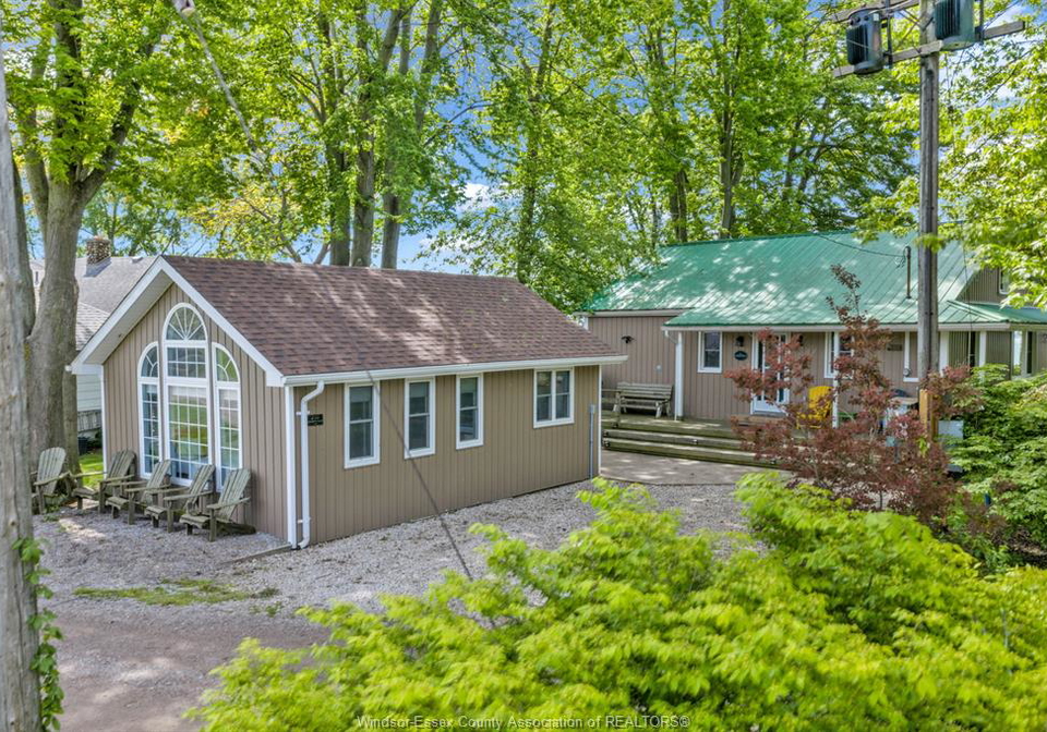 499-oxlely-beach-road-harrow-ontario-26012568