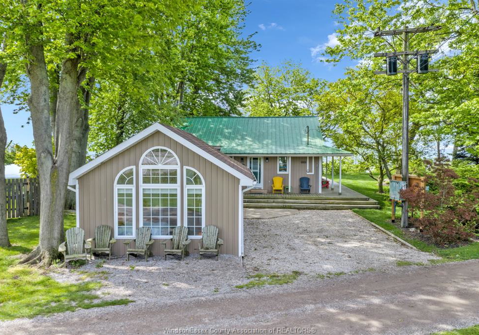 499-oxlely-beach-road-harrow-ontario-26012568
