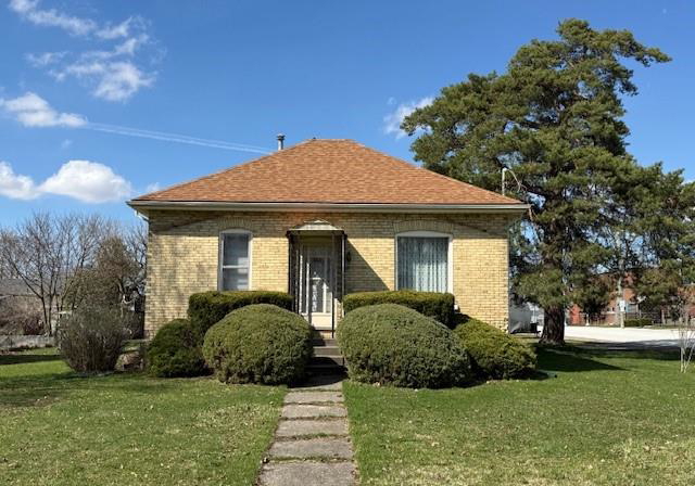 597-simcoe-street-warwick-watford-ontario-26012572