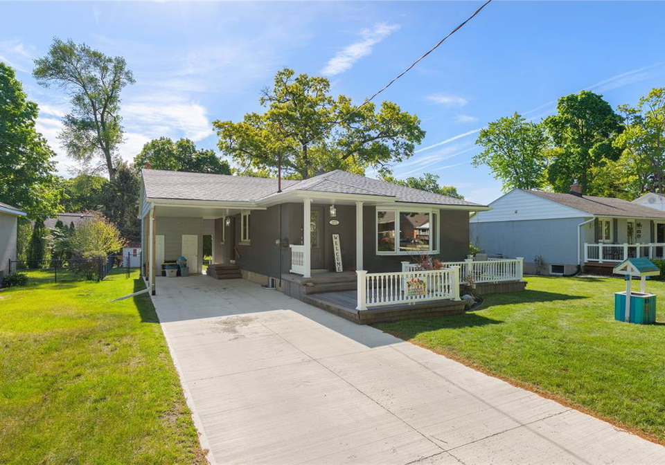 1272-coral-way-sarnia-ontario-26012578