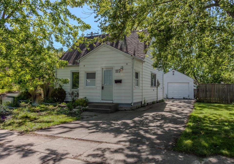 117-walnut-avenue-south-sarnia-ontario-26012583