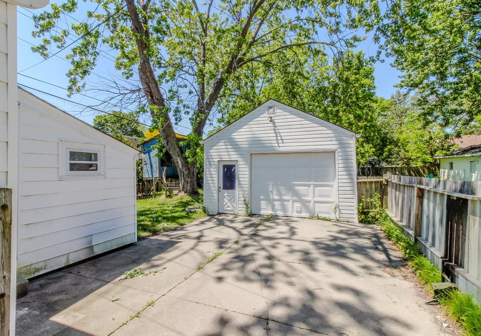 117-walnut-avenue-south-sarnia-ontario-26012583