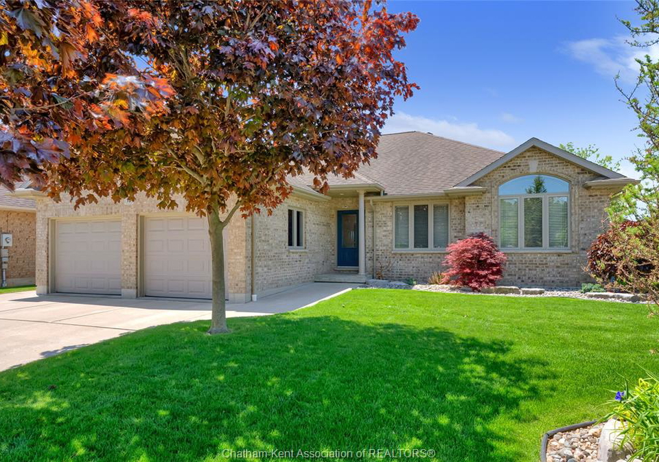 19-stonegate-walk-chatham-ontario-26012588