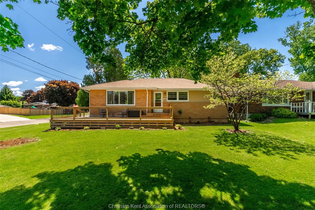 76-ellis-street-chatham-ontario-26012598