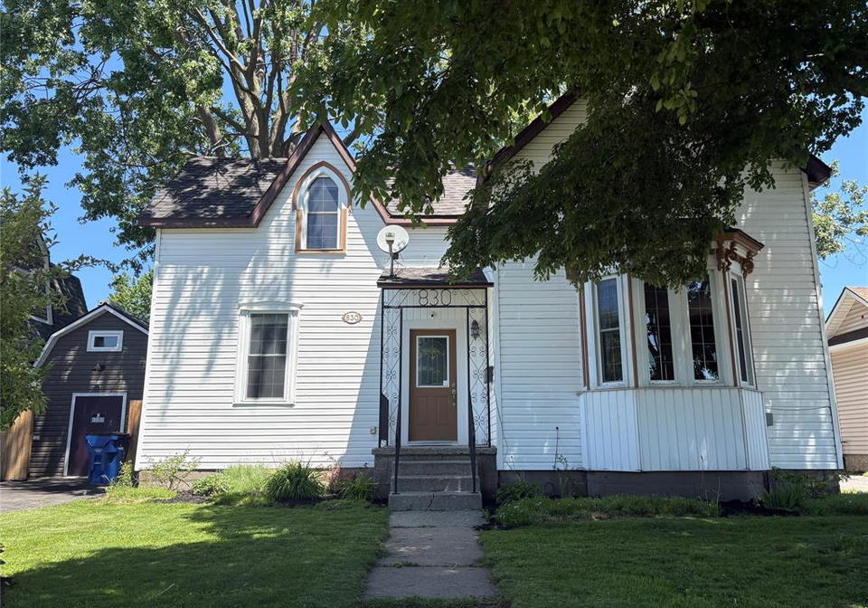 830-elgin-street-wallaceburg-ontario-26012599