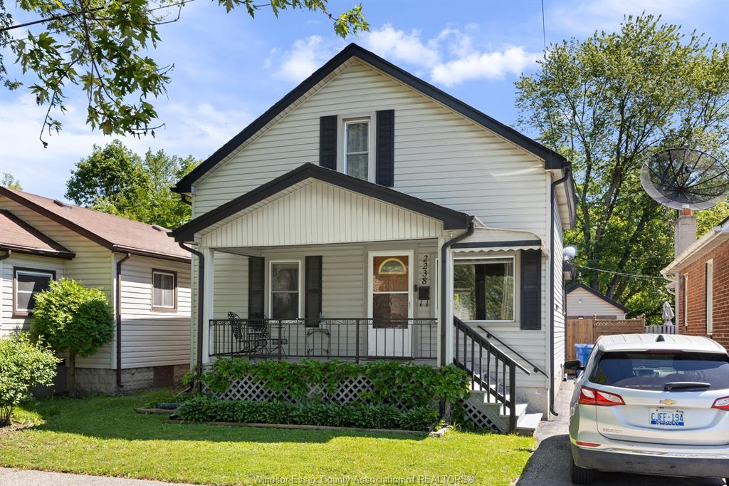 2238-charl-avenue-windsor-ontario-26012616