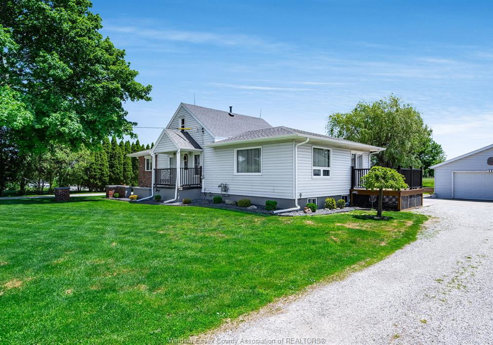 1118-mersea-road-2-leamington-ontario-26012624