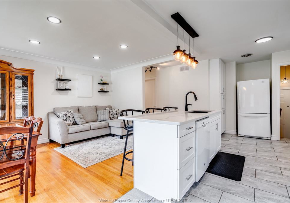 1342-marlborough-boulevard-windsor-ontario-26012629