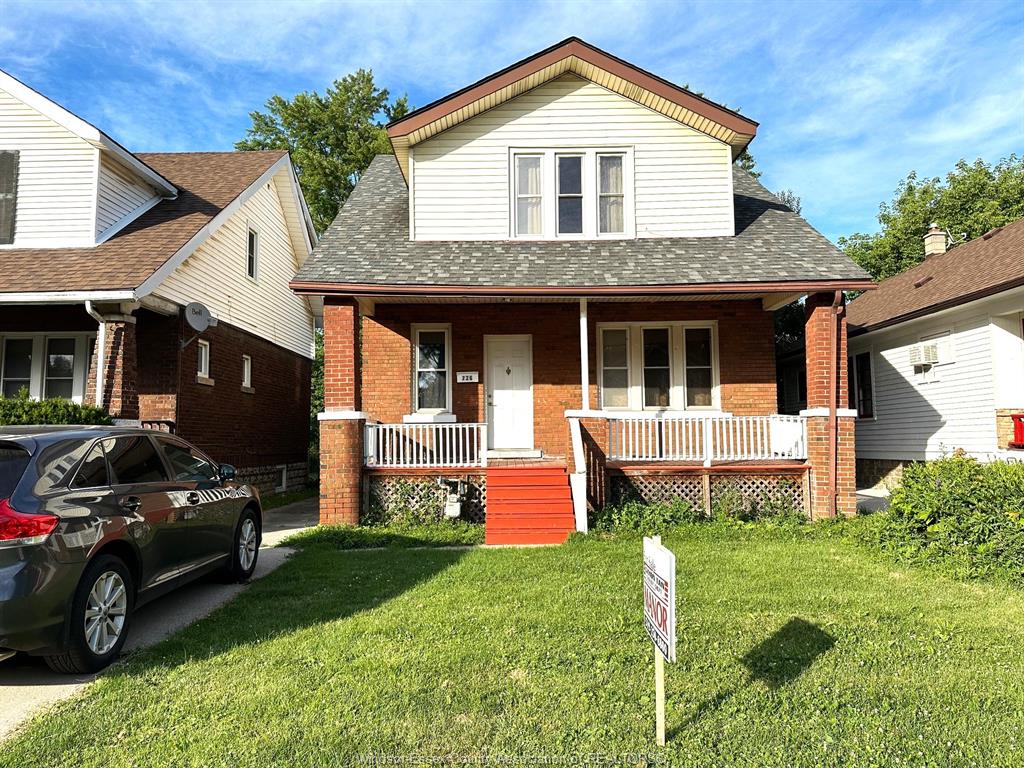 726-partington-windsor-ontario-26012650